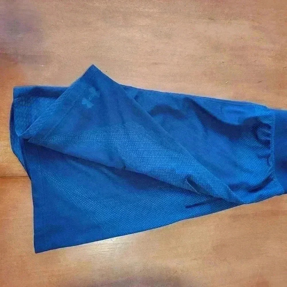 UNDER ARMOUR Heatgear Seamless knit shorts w/pockets 1306401 Size M - Picture 3 of 10